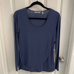 Athleta long sleeve navy shirt